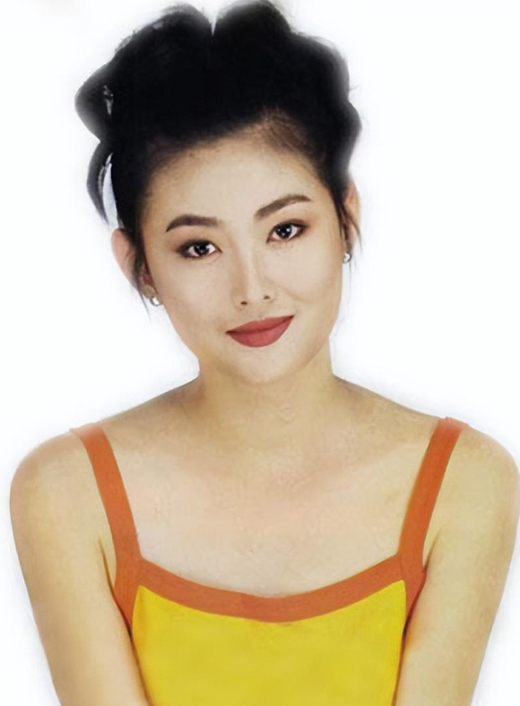 回顾王思懿26岁靠潘金莲爆红闪婚又闪离如今过得还好吗