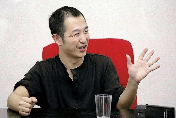 九月六号,高枫被安排住进了医院,随后医生告知高枫,其患上了pcp肺炎.