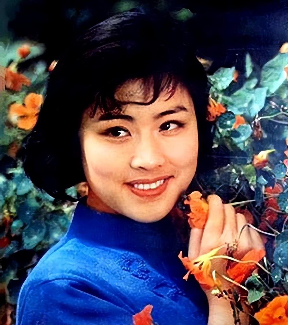 回顾演员赵娜一婚嫁祝延平二婚嫁杜志国如今66岁单身一人