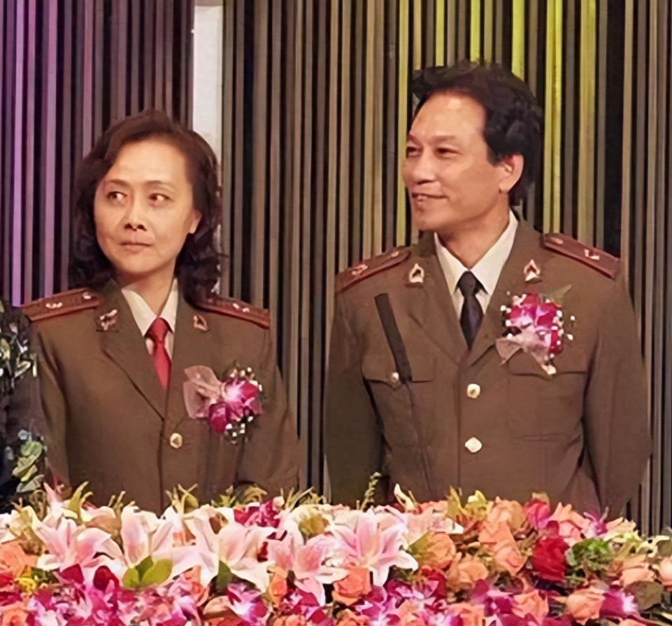 回顾黄梅莹丈夫是著名演员儿子是知名导演73岁依旧努力拍戏