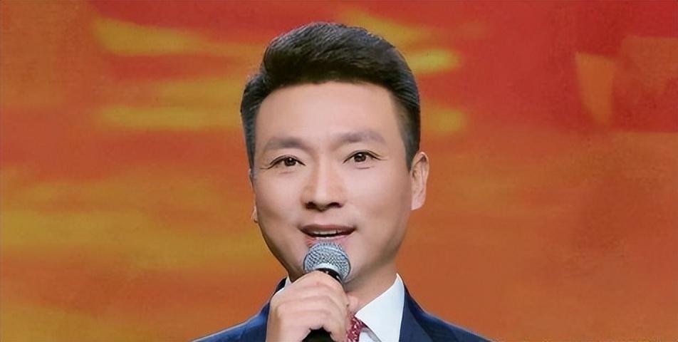 回顾康辉与师妹结婚22年不要孩子为何48岁却坦言后悔