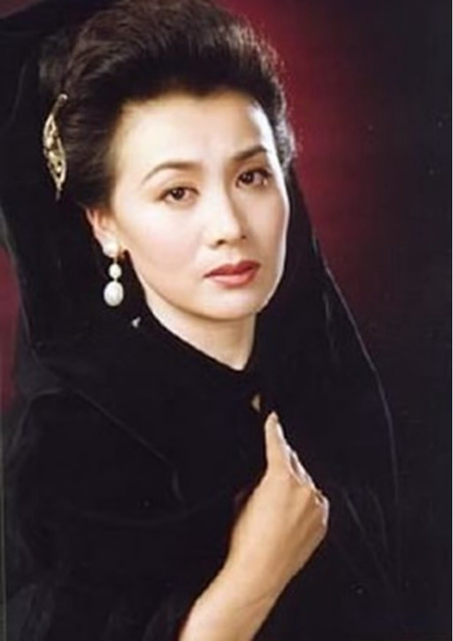 回顾演员李媛媛去世20年后丈夫誓不再婚儿子的坚持让人泪目