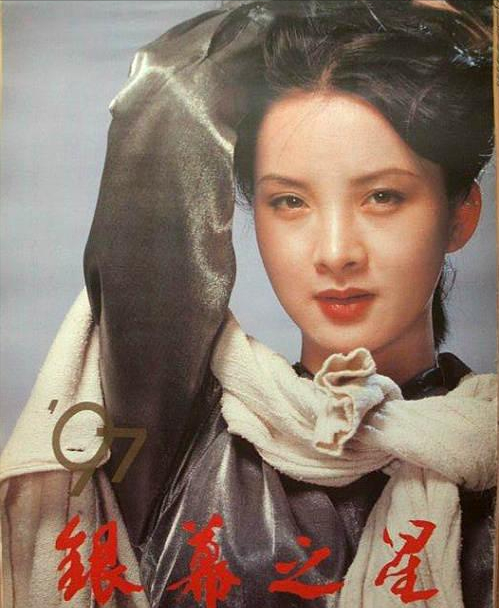 回顾谢兰嫁大11岁男友师小红坚持做丁克12年39岁却意外得子