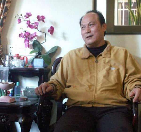 回顾翁帆我爱杨振宁父亲觉得嫁给他是荣誉做妻子和继母都合格