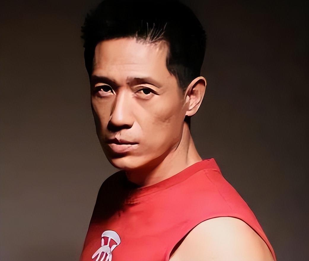 演员石凉:我这辈子最正确的决定,就是与丛珊离婚娶圈外人为妻