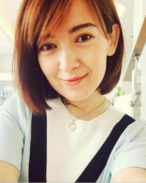 回顾尼格买提30岁娶帕夏古丽结婚多年没孩子风光背后有眼泪