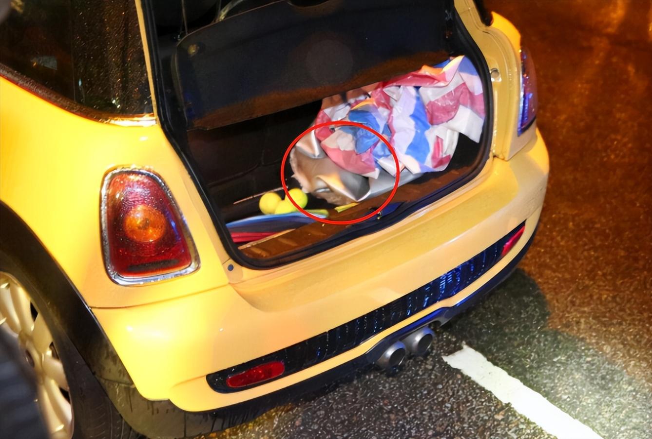 既然不是来自汽车本体,难道是来自车里的其他物品吗?