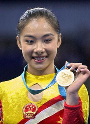 回顾21岁夺冠北大毕业却嫁给穷小伙刘璇比郭晶晶差在哪了