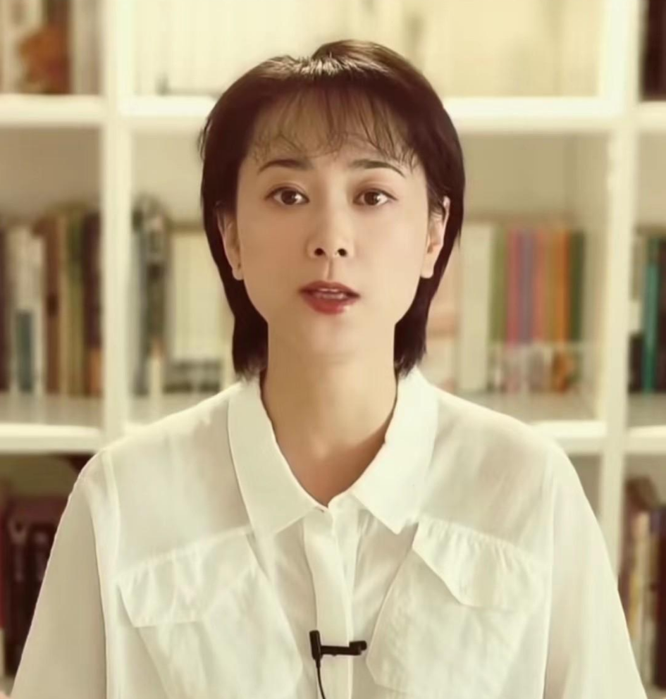 回顾谢润当红时嫁小丈夫生一子为爱息影回归家庭今怎么样了