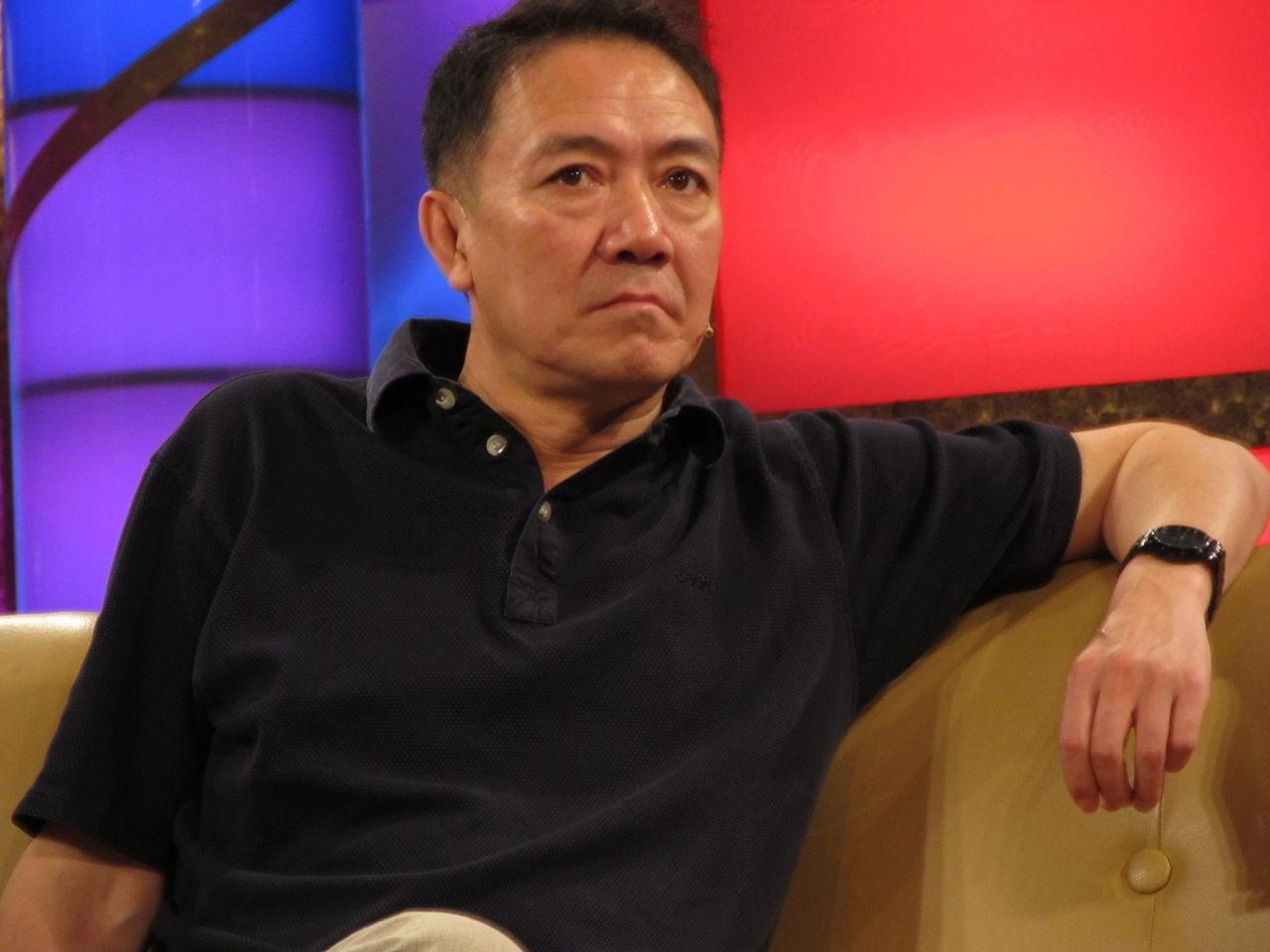 回顾李幼斌净身出户娶3婚史兰芽继子成他骄傲亲生儿子让他苦恼