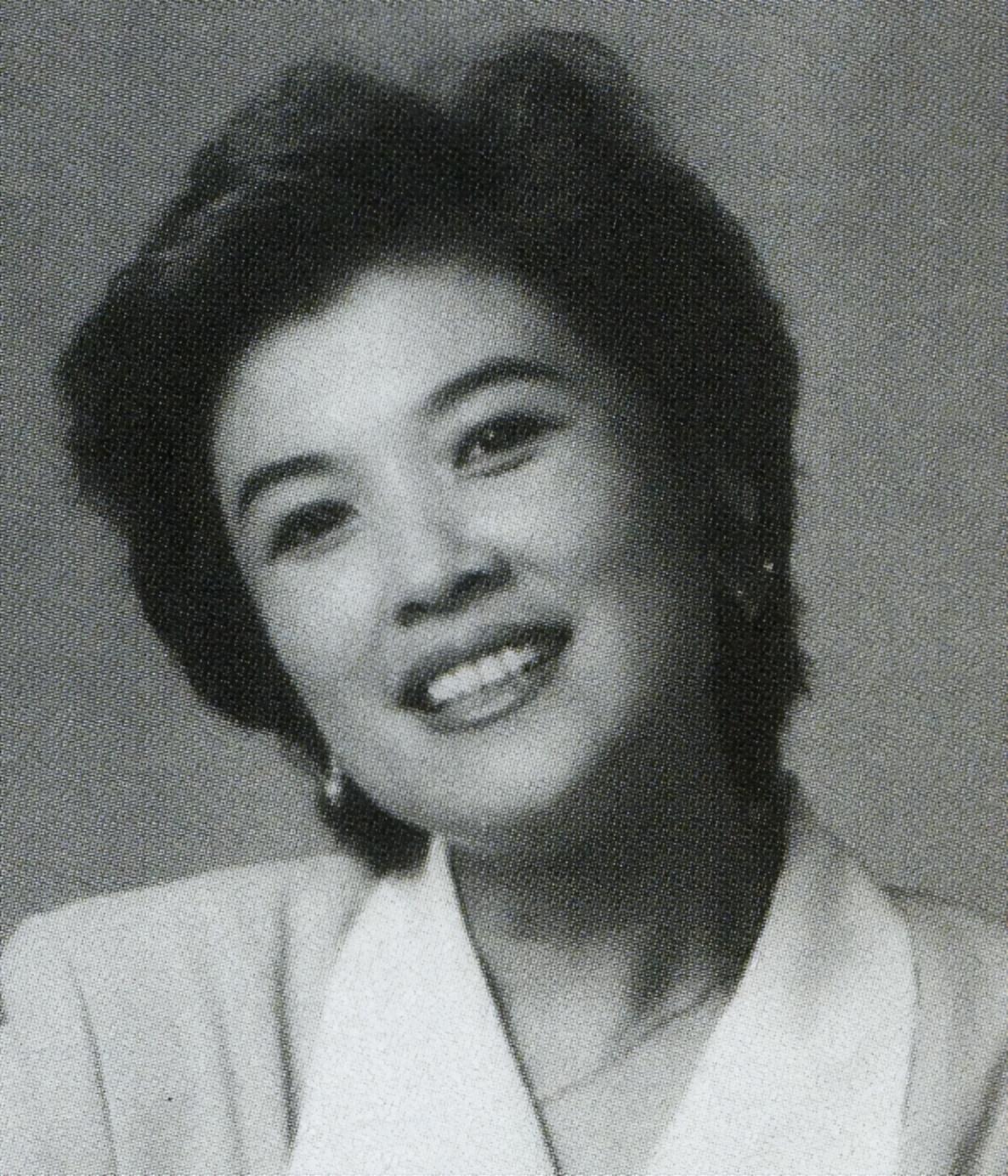 回顾老戏骨宋春丽为事业放弃生育61岁终于当上母亲弥补了遗憾