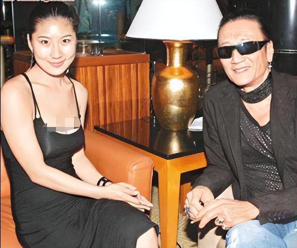 直到如今才明白谢霆锋对张柏芝不仅是喜欢而是用尽全力的深爱