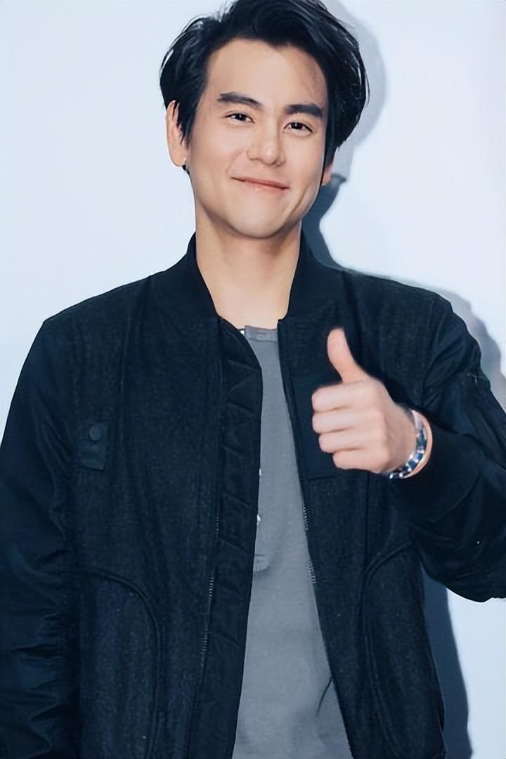 回顾国民男神彭于晏红极一时后销声匿迹他都经历了什么