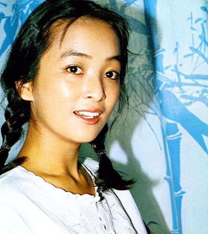 演员李勤勤,直言不嫁中国人,三段跨国婚姻皆失败,最爱日本丈夫