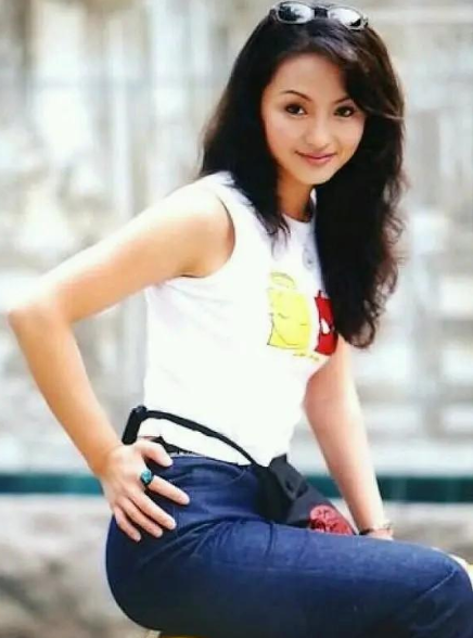 回顾刘丹母亲韩秀云女儿车祸丈夫殉职儿子绝症一生比黄连还苦