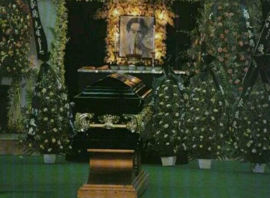 回顾林楚麒黄家驹唯一承认过的女友家驹去世27年她至今未嫁