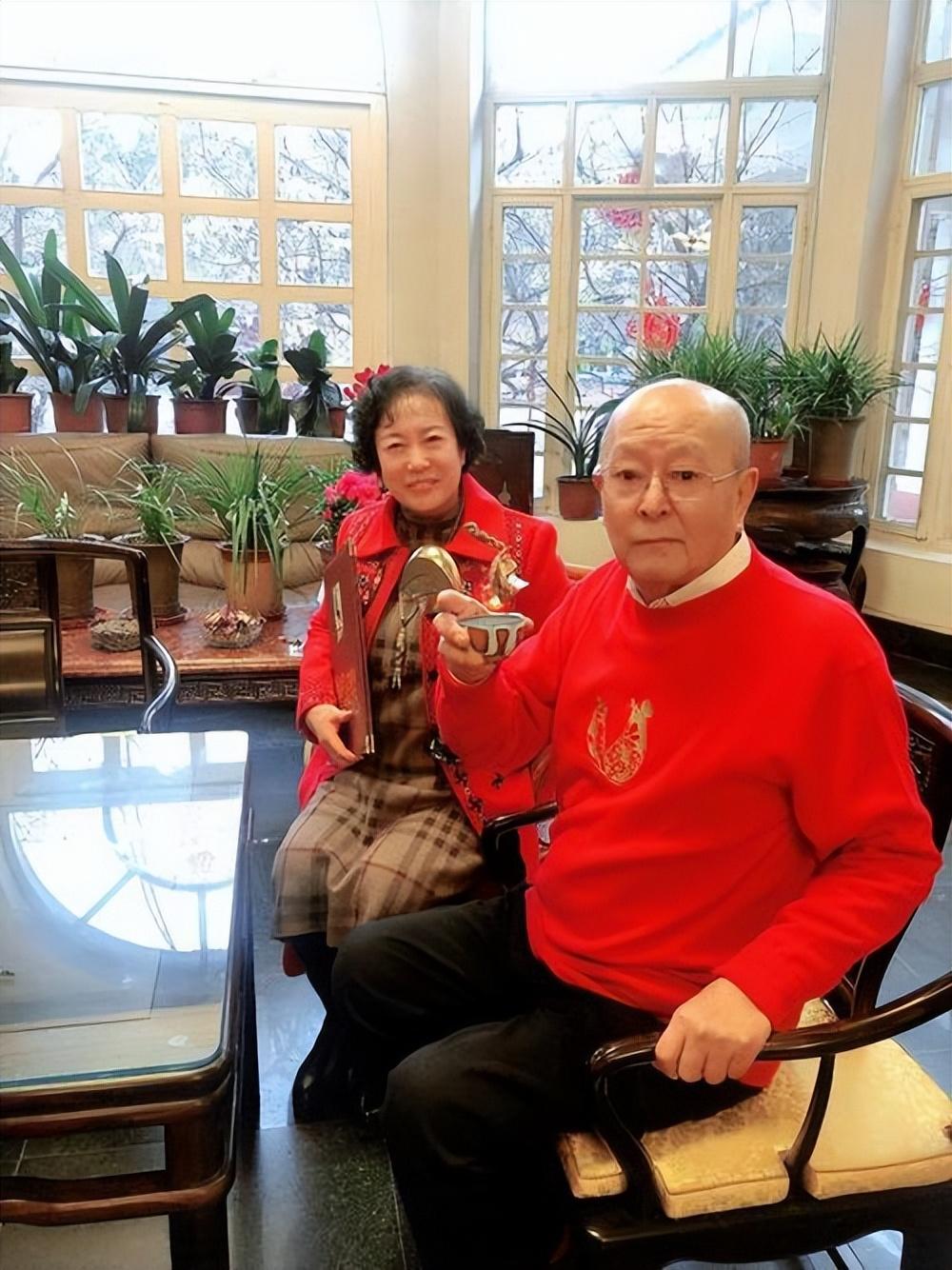 回顾王铁成一生只演周总理曾获双料影帝却为痴呆儿子两次息影