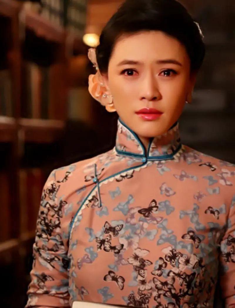 回顾演员田海蓉父亲瘫痪接连丧母丧夫她的坚持让人刮目相看