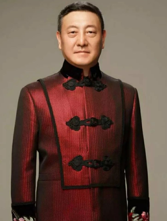 回顾韩磊苦追小16岁蒙古花王燕39岁得偿所愿结婚16年似初恋