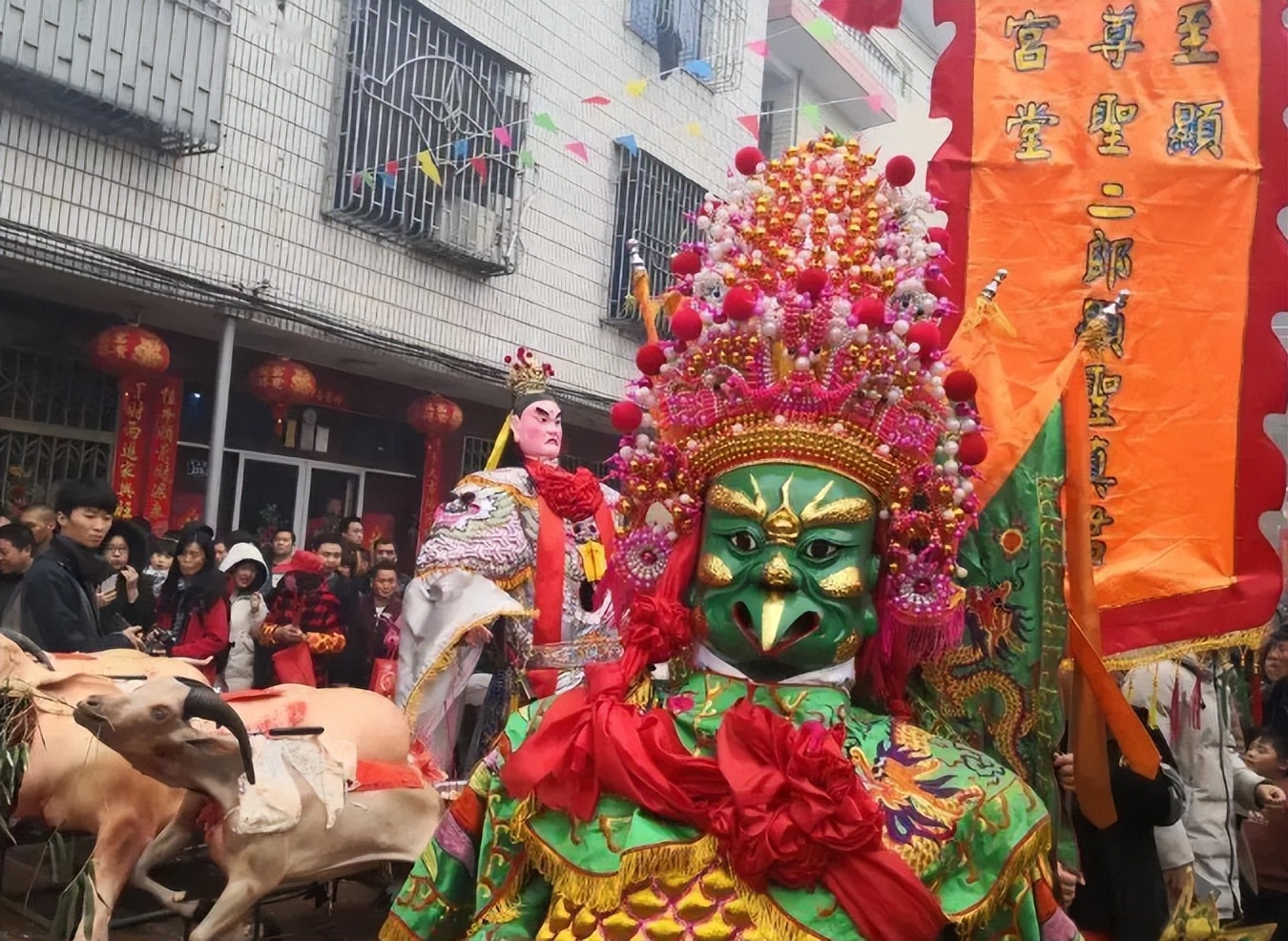 为啥游神突然爆火?这个流传了几百年的习俗,究竟是起源于什么?