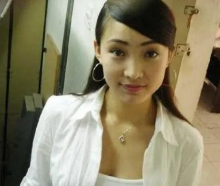 回顾白静27岁嫁入豪门29岁被老公连捅3刀身亡背后真相太荒唐