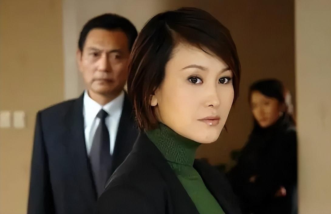 回顾王茜嫁大23岁导演徐庆东丈夫病逝8年她的选择让人泪目