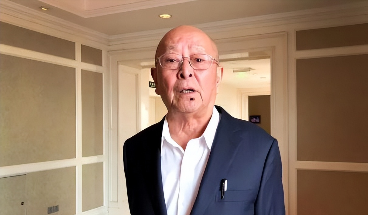 回顾王铁成一生只演周总理曾获双料影帝却为痴呆儿子两次息影