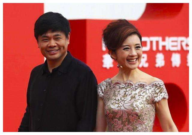 回顾丁健与北大前妻离婚属无可奈何和主持人许戈辉是灵魂伴侣