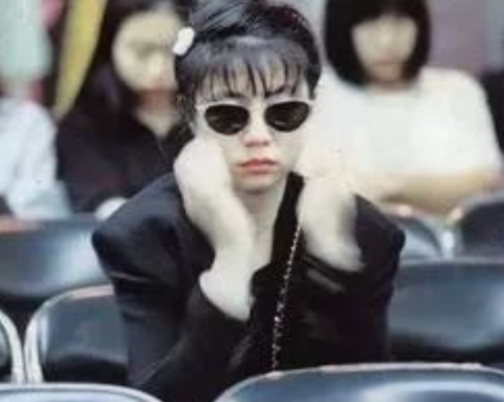 回顾林楚麒黄家驹唯一承认过的女友家驹去世27年她至今未嫁