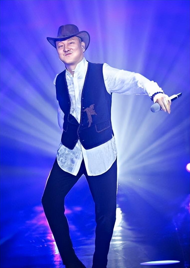 回顾韩磊苦追小16岁蒙古花王燕39岁得偿所愿结婚16年似初恋