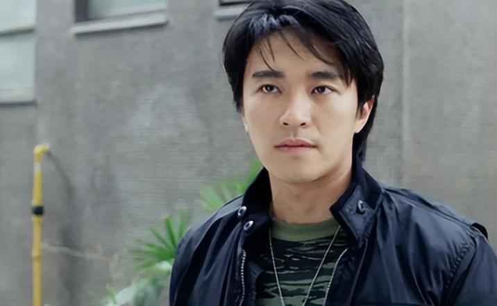 周星驰为新片《女足》海选"星女郎"5要素曝光,他又要拍烂片?