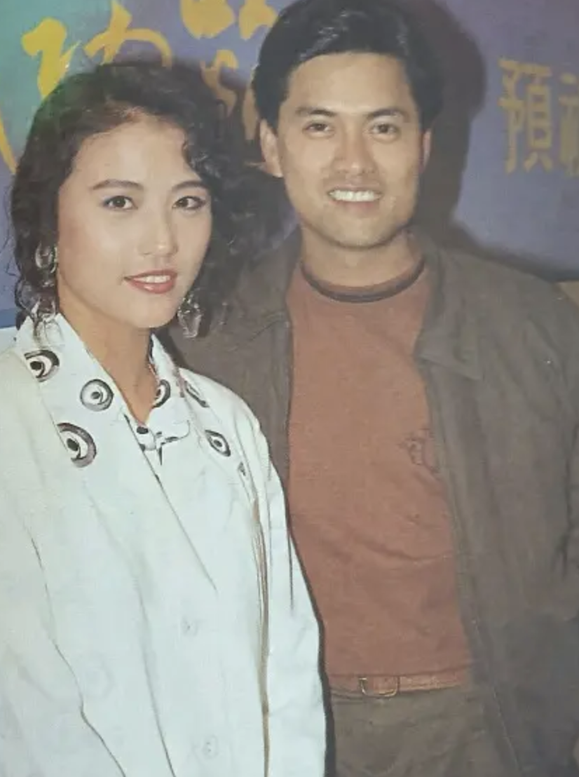 回顾57岁周海媚去世生前独居生活一生无子女活得自由有大爱