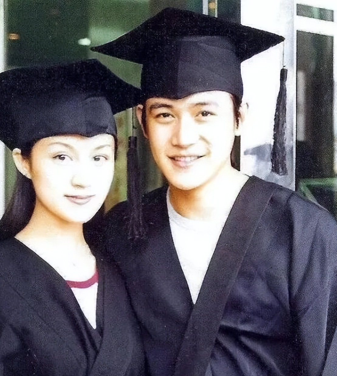 回顾田海蓉丧母又丧夫父亲瘫痪女儿年幼一己之力扛起家庭重担