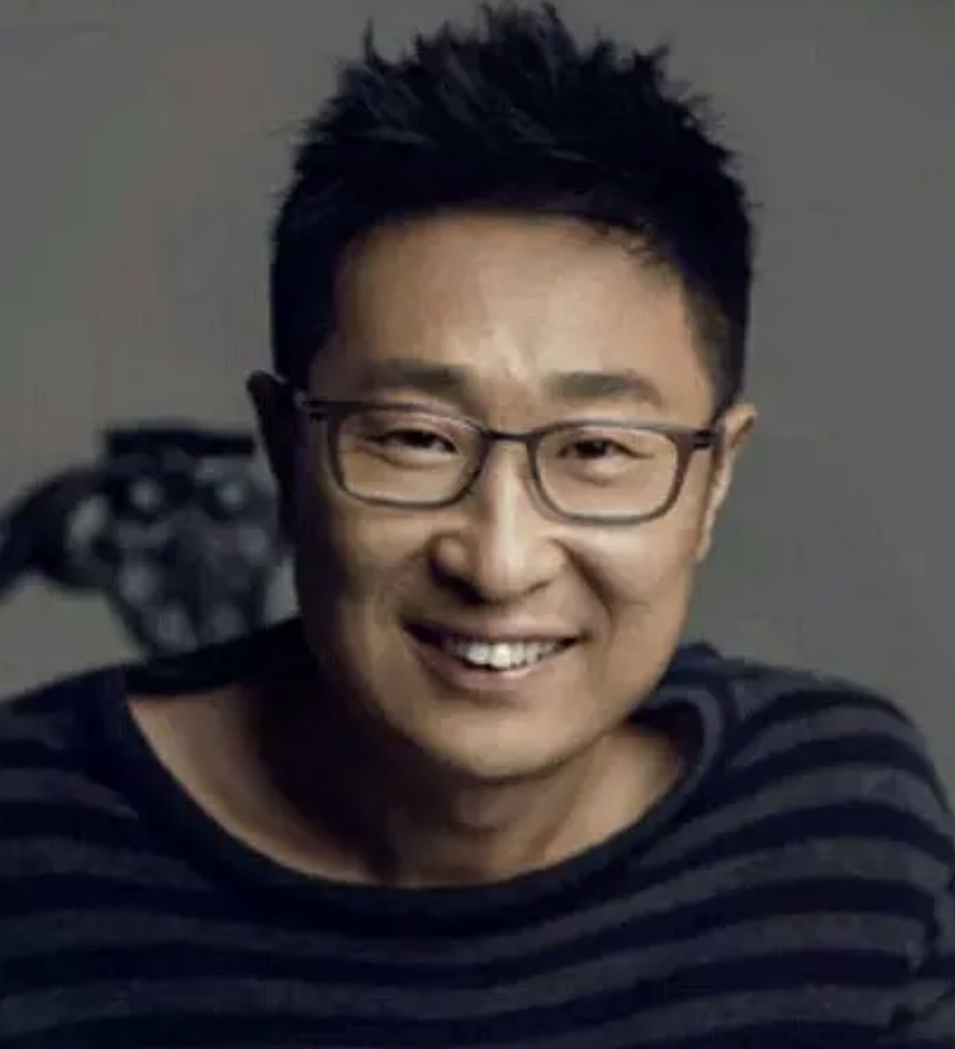 回顾周冬齐流产后39岁生子不后悔嫁给林永健如今苦尽甘来