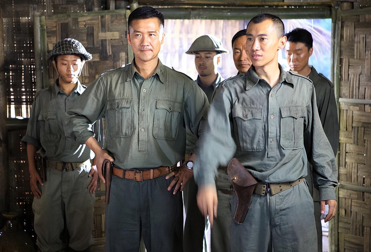 回顾何音与黄志忠结婚13年生有一子离婚嫁小9岁老公今幸福美满