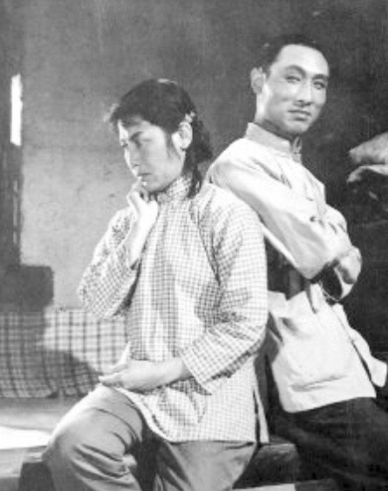 回顾仲星火再婚被女儿赶出家门抱憾离世遗孀的话让人心痛