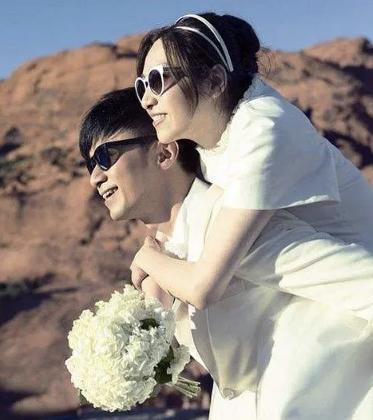 回顾陈韵晴痴等古巨基20年46岁才换来名分52岁高龄产子