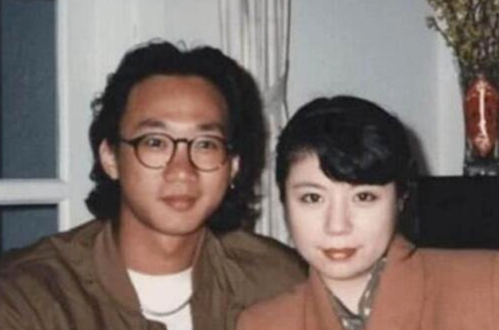 回顾林楚麒黄家驹唯一承认过的女友家驹去世27年她至今未嫁