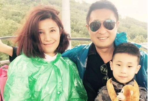 回顾林永健花3万元和周冬齐闪婚因800元闹婚姻危机