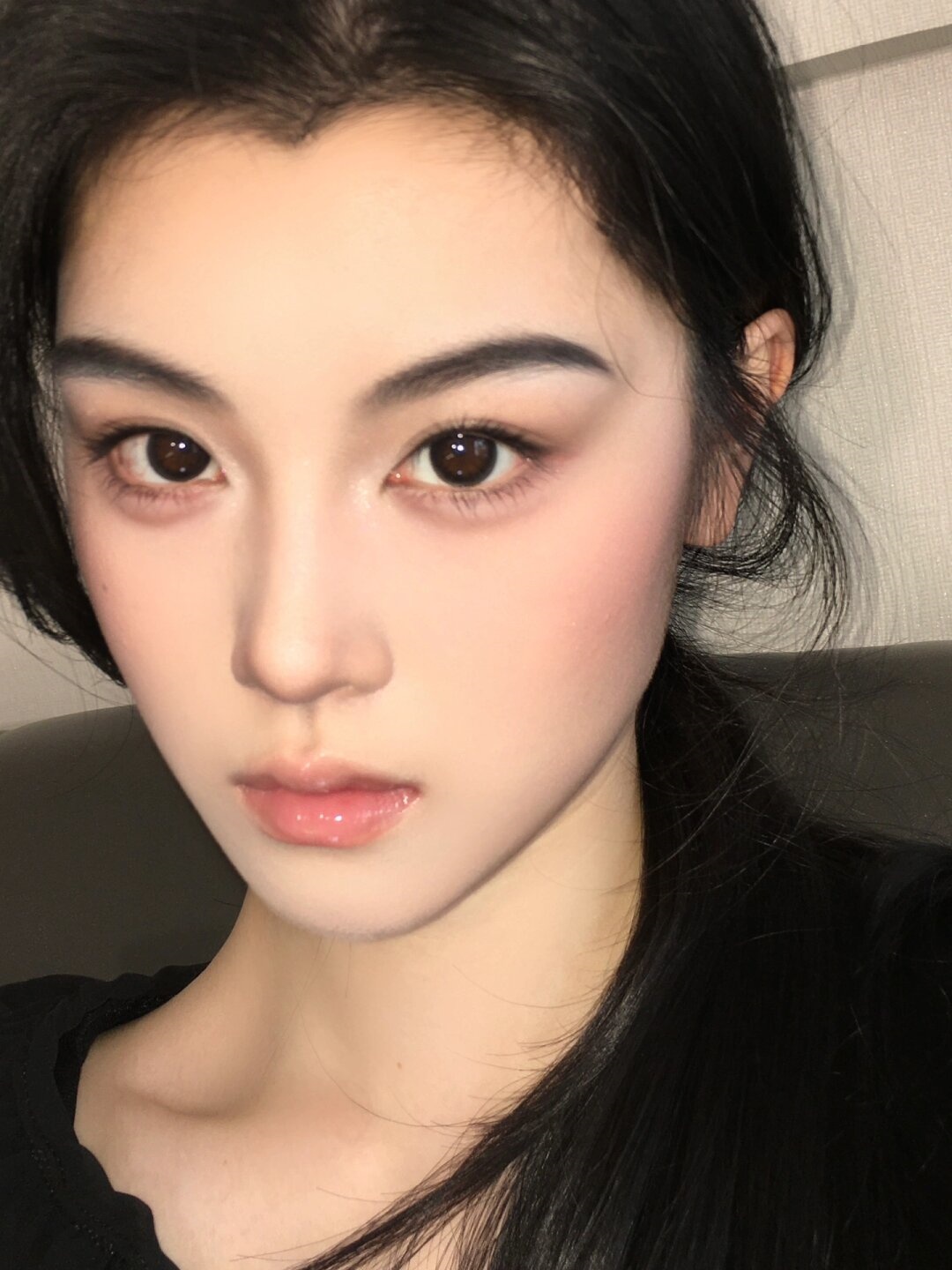 这迅咛裘继裘嫉 女人图片挑眉适合哪一类人眉毛至鼻尖港风妆面图大如