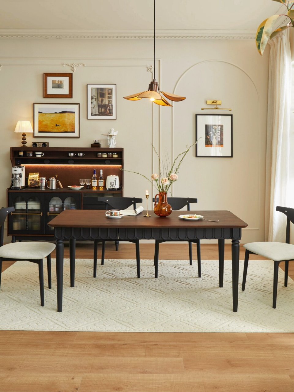 带抽屉的法式复古餐桌氛围感十足  9595 嗨,小伙伴们!