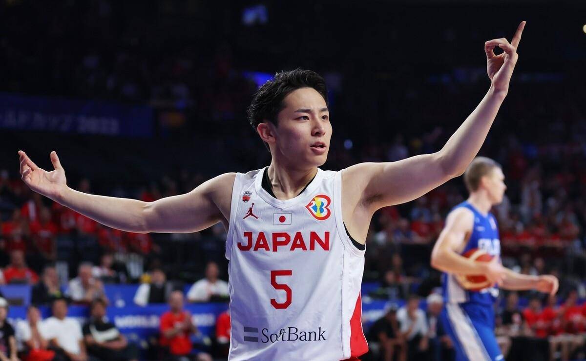 带领日本首胜中国男篮,身高1米72的河村勇辉,到底什么来头?