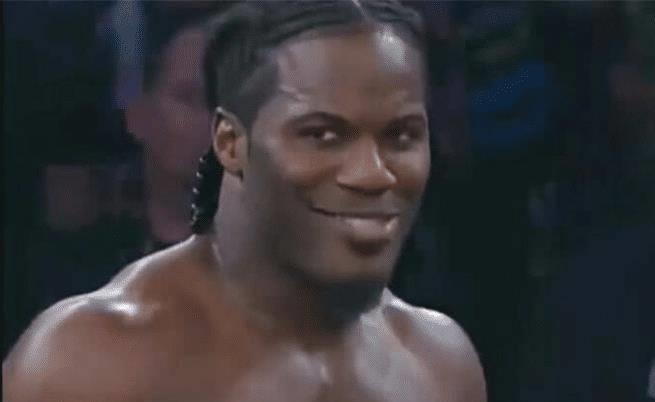 拳击选手德内罗:打了半辈子拳没火,却因为一个笑火遍全球