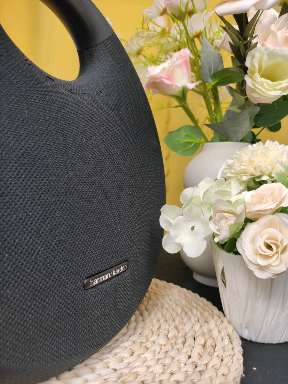 简单的线条勾勒,哈曼卡顿onyx studio6蓝牙音箱为艺术而生!