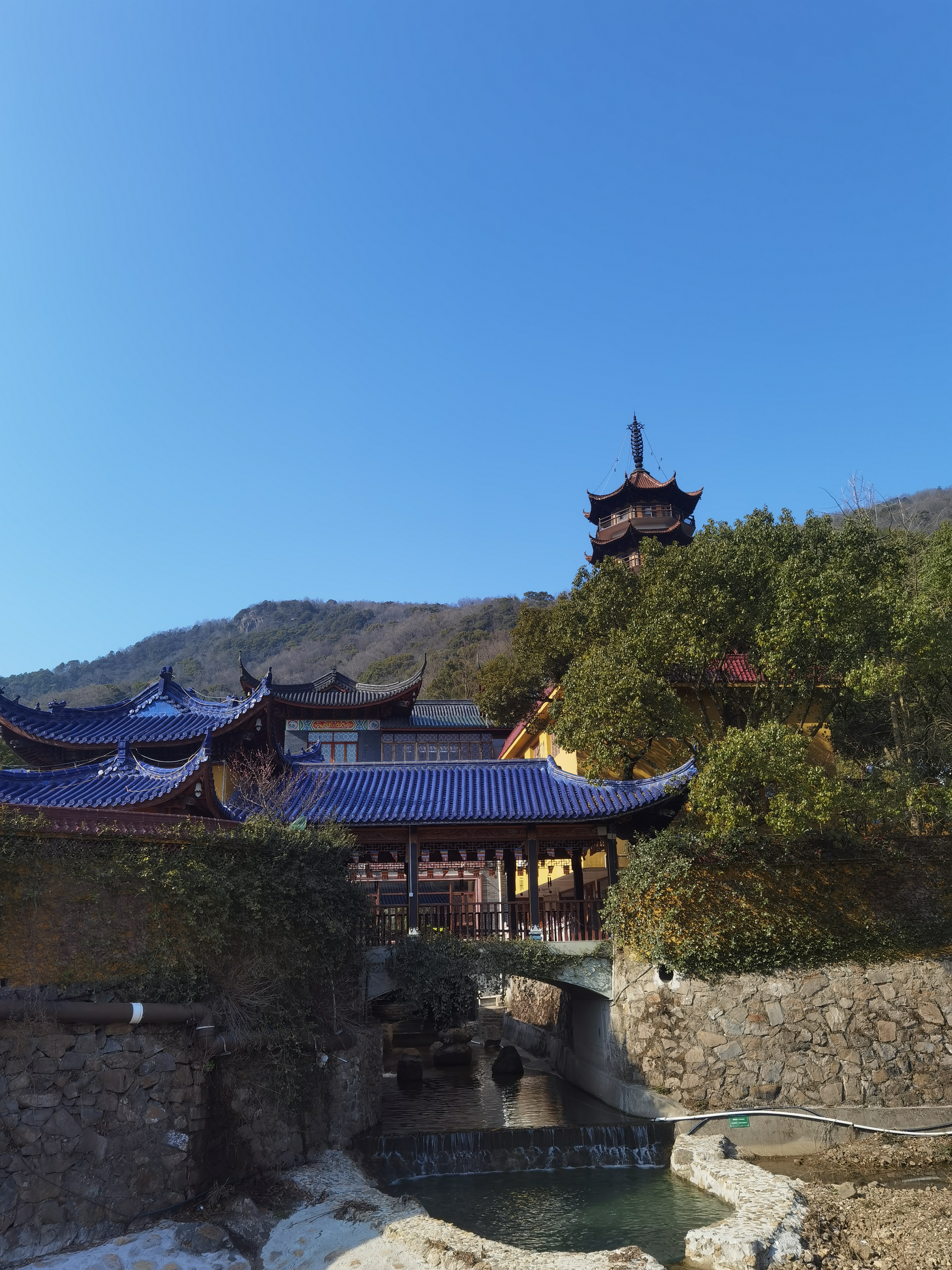 古刹清幽:偶遇不为人熟知的慧日禅寺