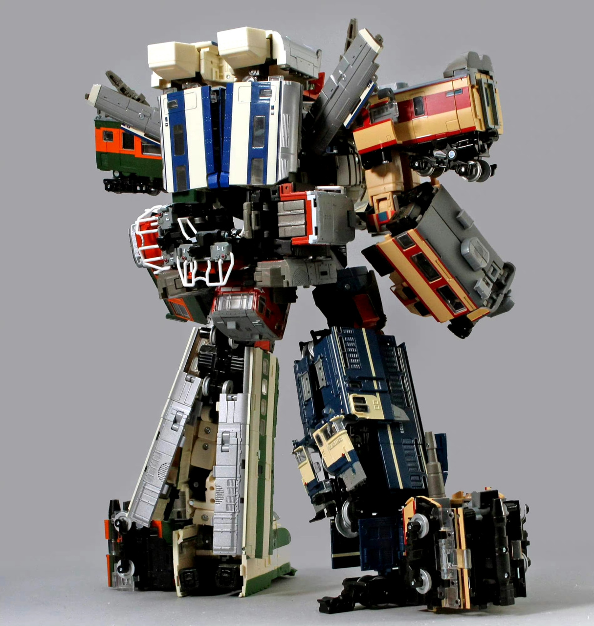 模型欣赏:takaratomy mpg 变形金刚 头领战士 雷电 合体实物展示,角色