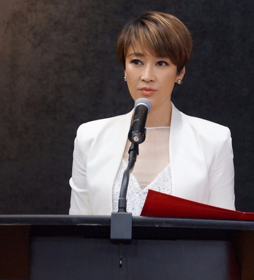 撬闺蜜男友装管虎贤妻隐忍二十年才撕下伪装谁说梁静错了