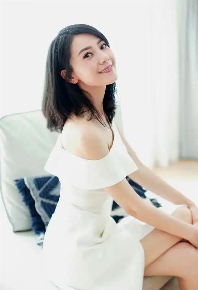 回顾高圆圆35岁嫁给小五岁的赵又廷并在40岁高龄为他生一女