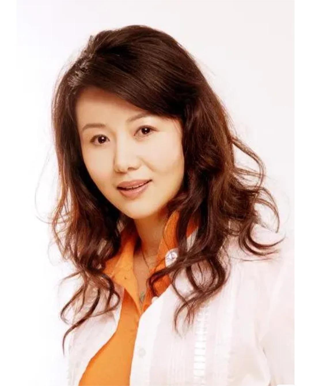 回顾郑卫莉我这辈子正确的决定就是二婚嫁给三婚老公杜志国