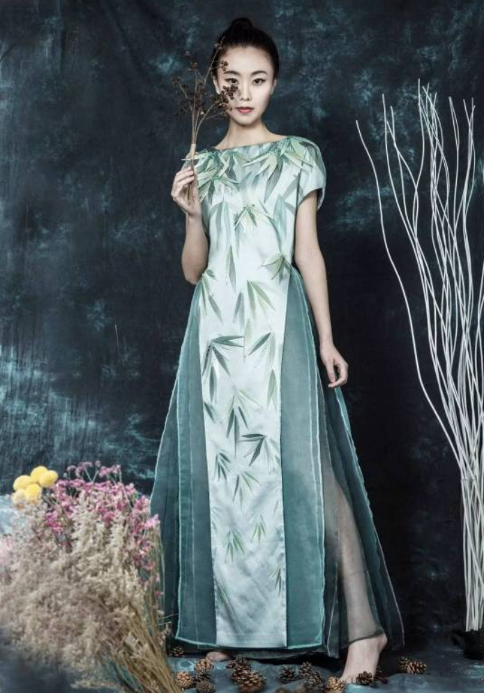 回顾陈燕琳李保田的儿媳李彧的妻子用爱化解公公和丈夫的矛盾